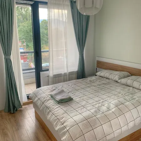 Cloud 9 By Lmg Apartment